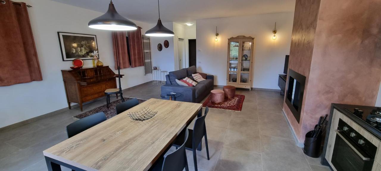 Oltre La Siepe Apartment Nepi Ngoại thất bức ảnh