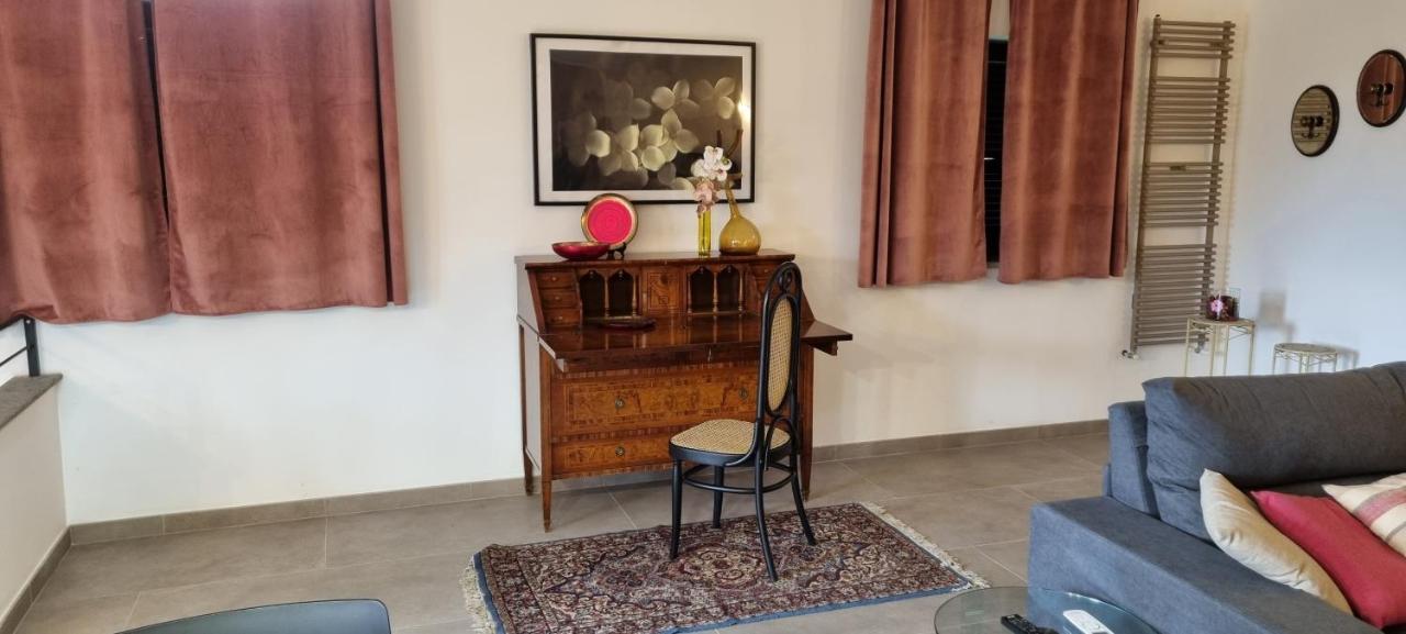 Oltre La Siepe Apartment Nepi Ngoại thất bức ảnh